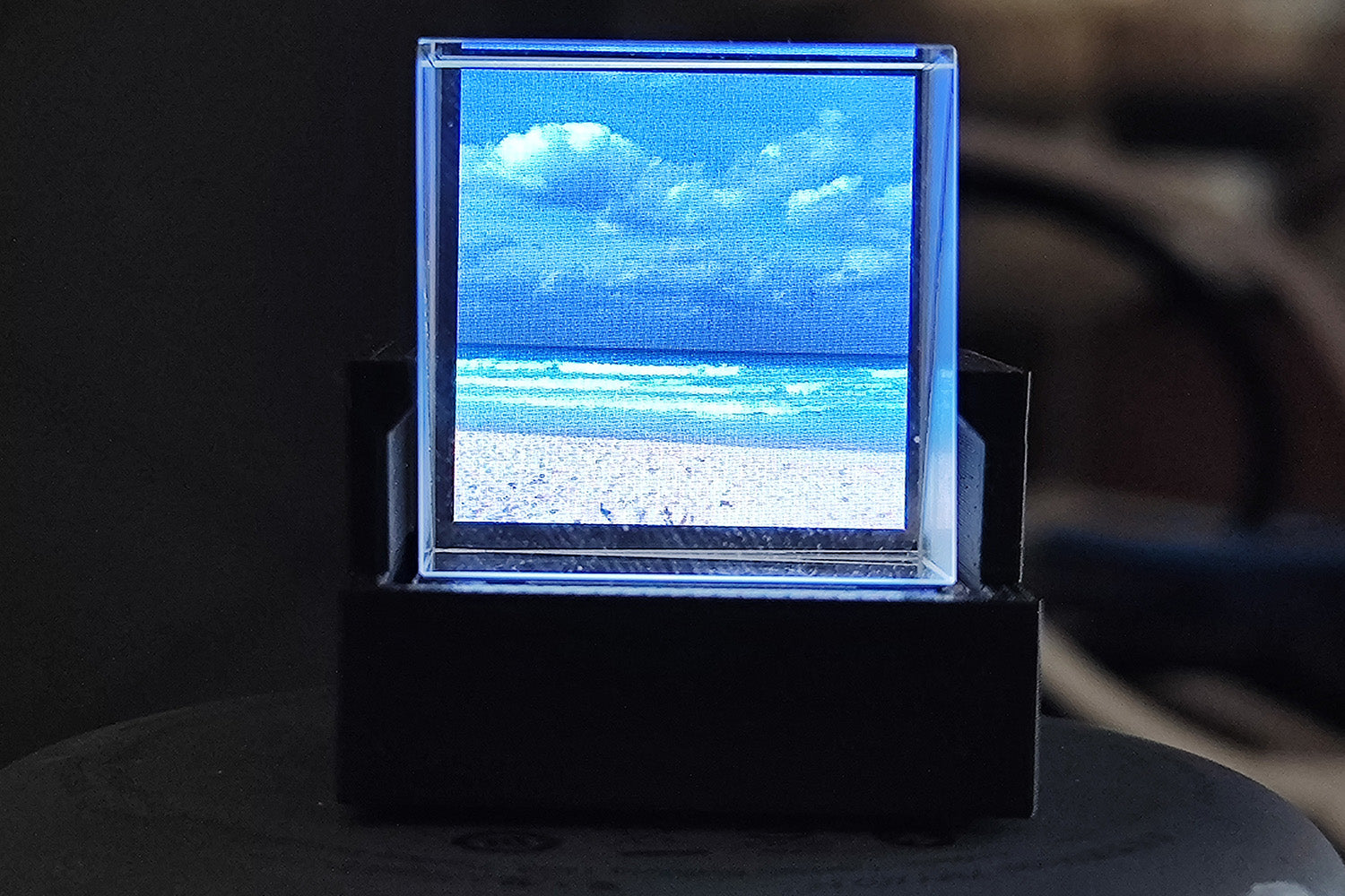 DSTIKE Prismatic Desktop Photo Album Development Board